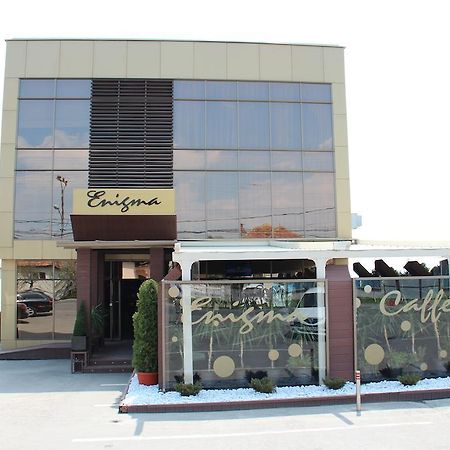 Enigma Pension Târgu Jiu Exterior foto