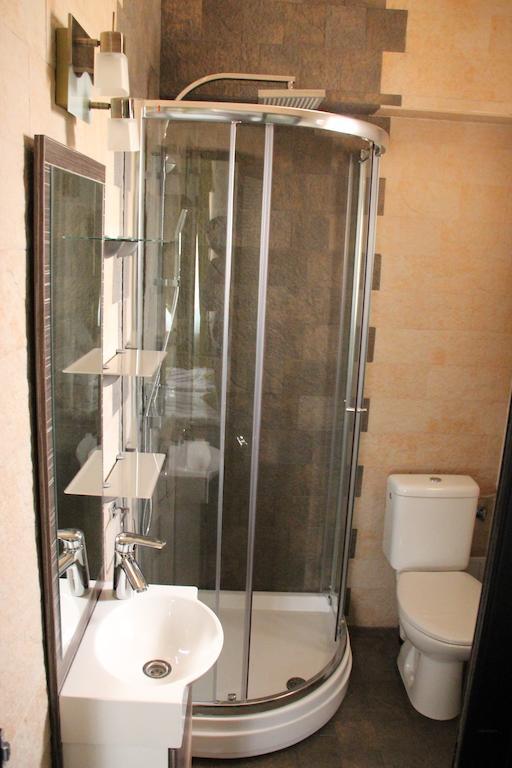 Enigma Pension Târgu Jiu Zimmer foto